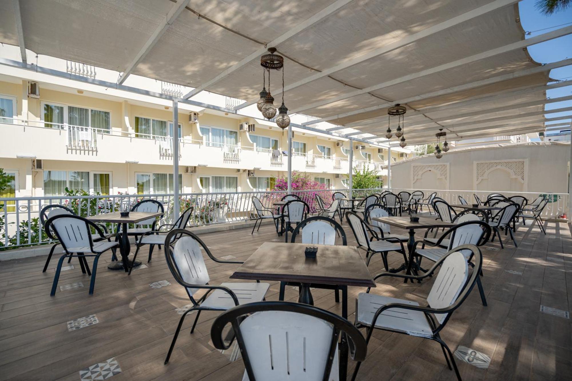 Club Marakesh Hotel Antalya Exteriör bild